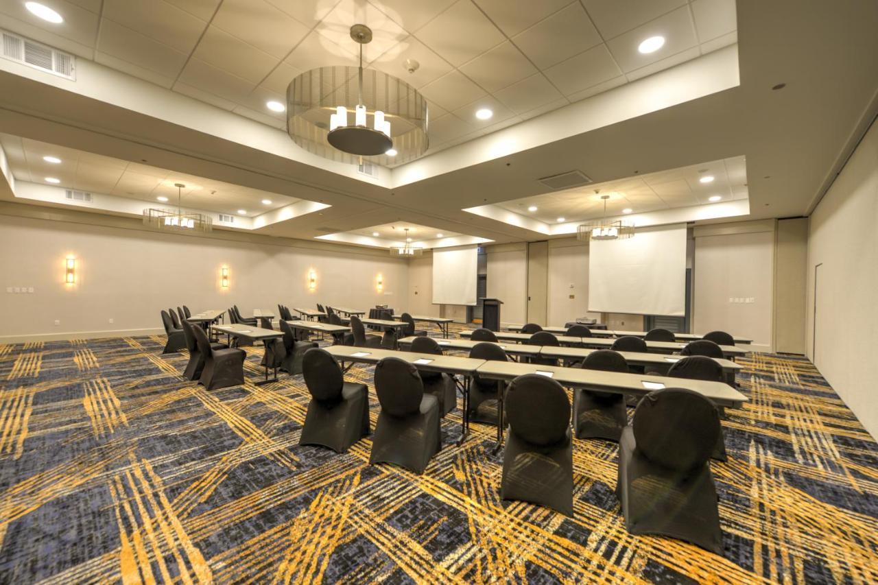 Crowne Plaza Jacksonville Airport By Ihg Bagian luar foto