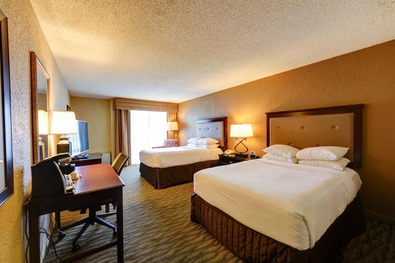 Crowne Plaza Jacksonville Airport By Ihg Bagian luar foto