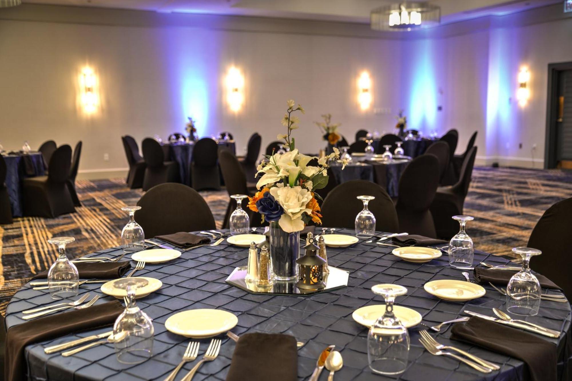 Crowne Plaza Jacksonville Airport By Ihg Bagian luar foto