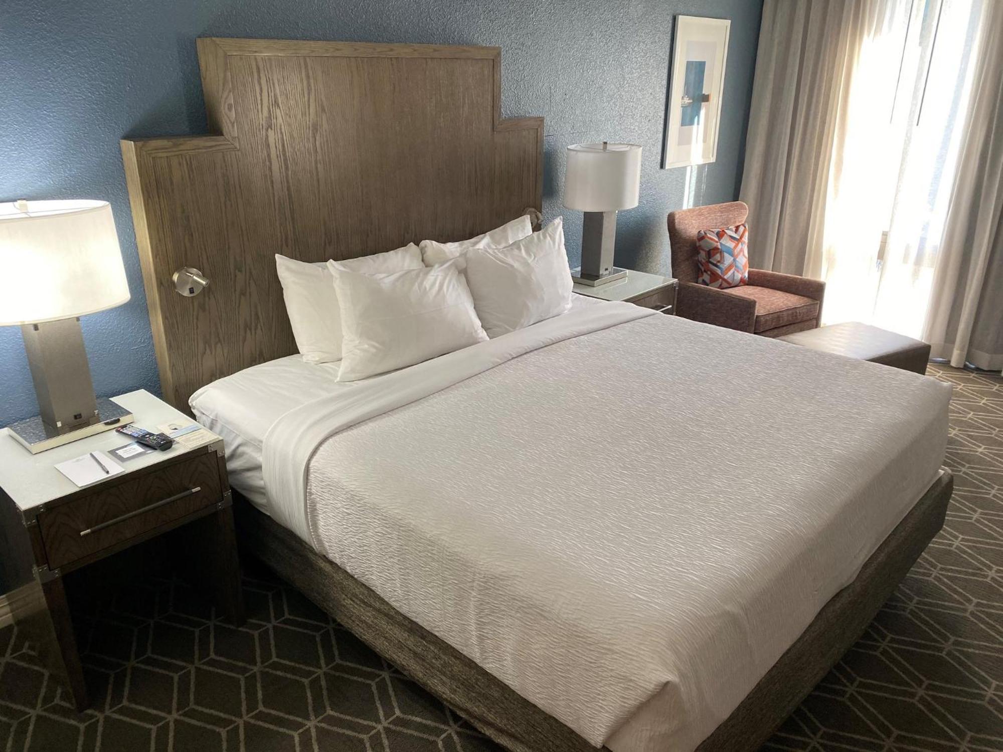 Crowne Plaza Jacksonville Airport By Ihg Bagian luar foto