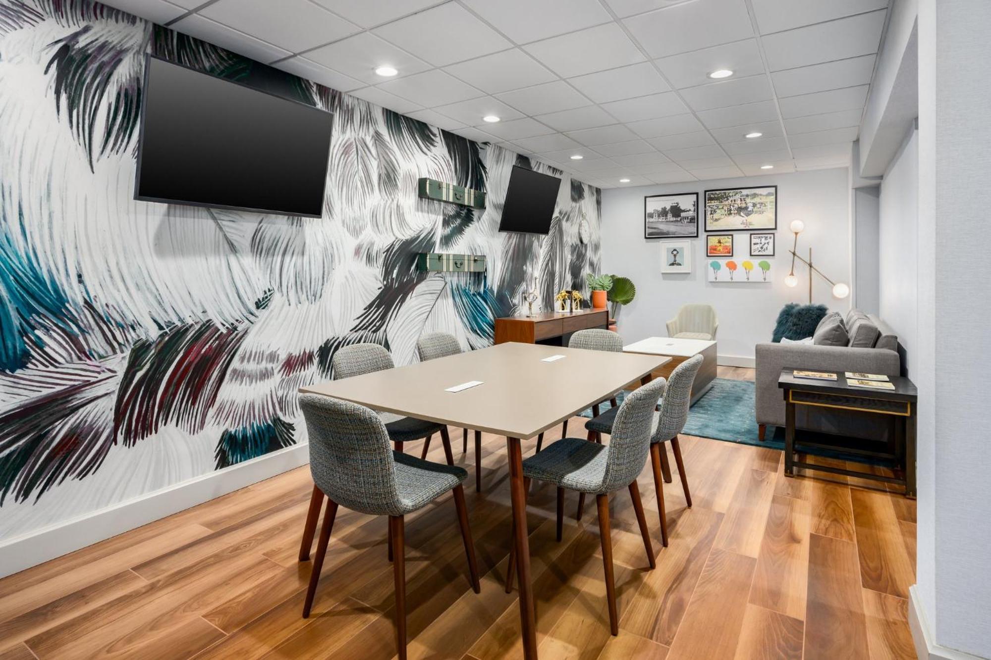 Crowne Plaza Jacksonville Airport By Ihg Bagian luar foto