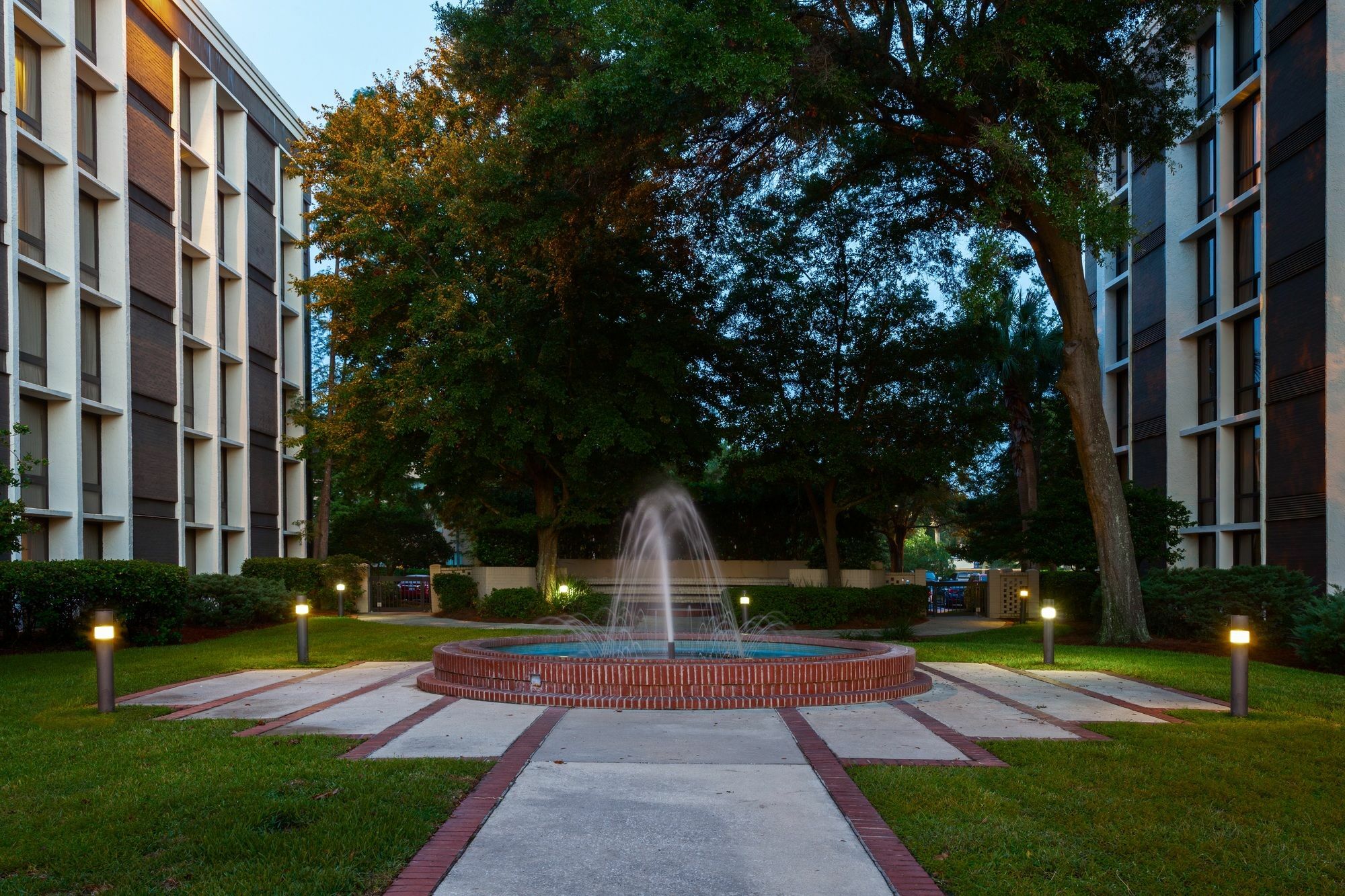 Crowne Plaza Jacksonville Airport By Ihg Bagian luar foto